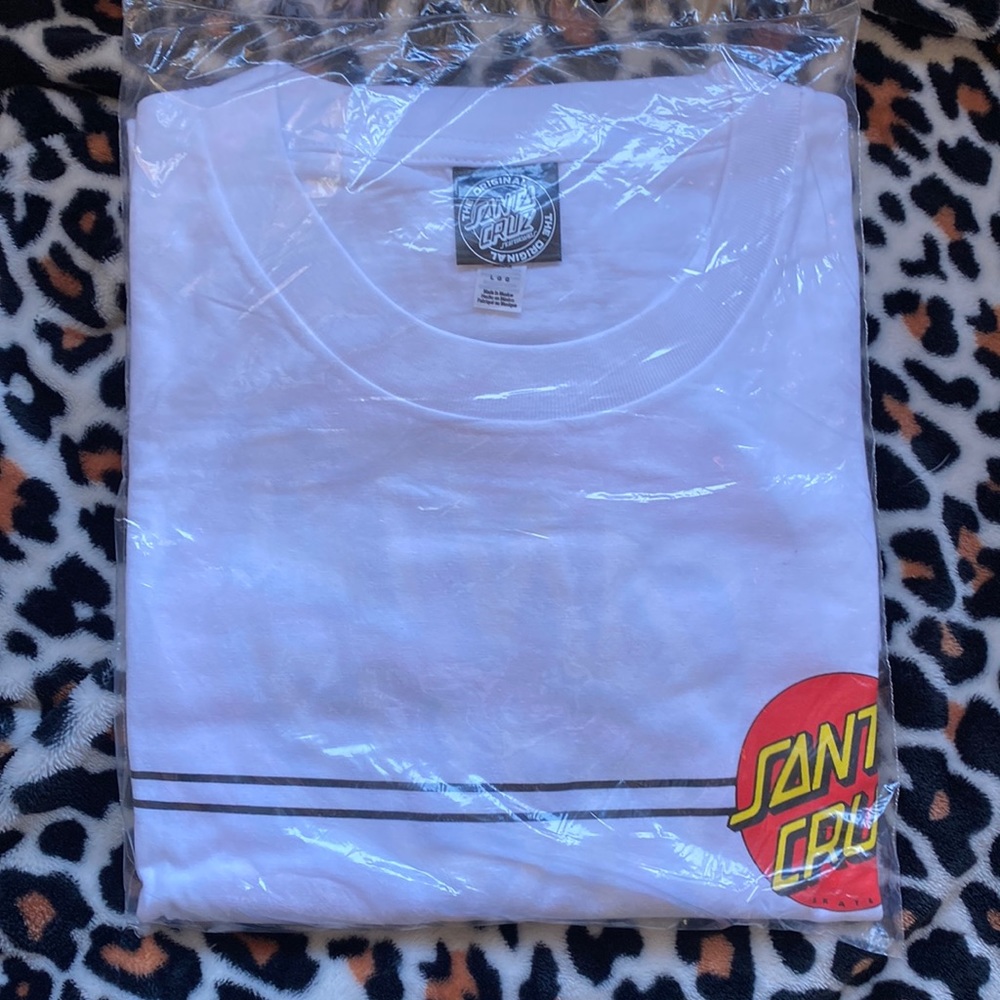 Classic Santa Cruz Skateboards Dot Long sleeve. brand new